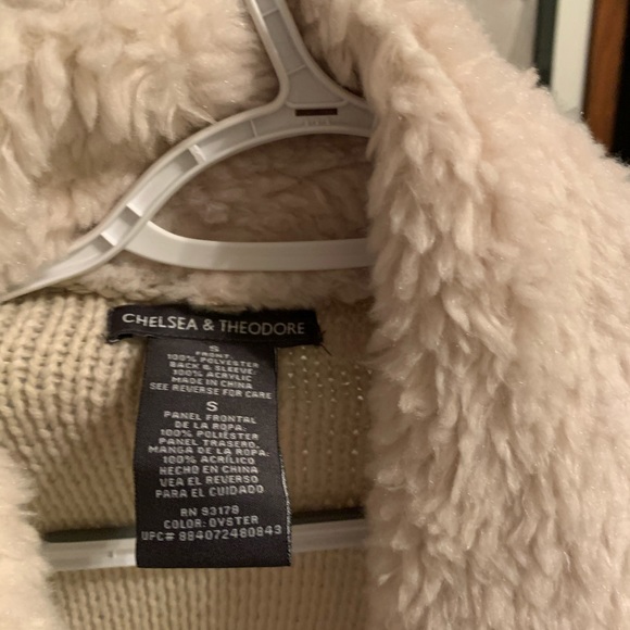 Sweater - Picture 2 of 3